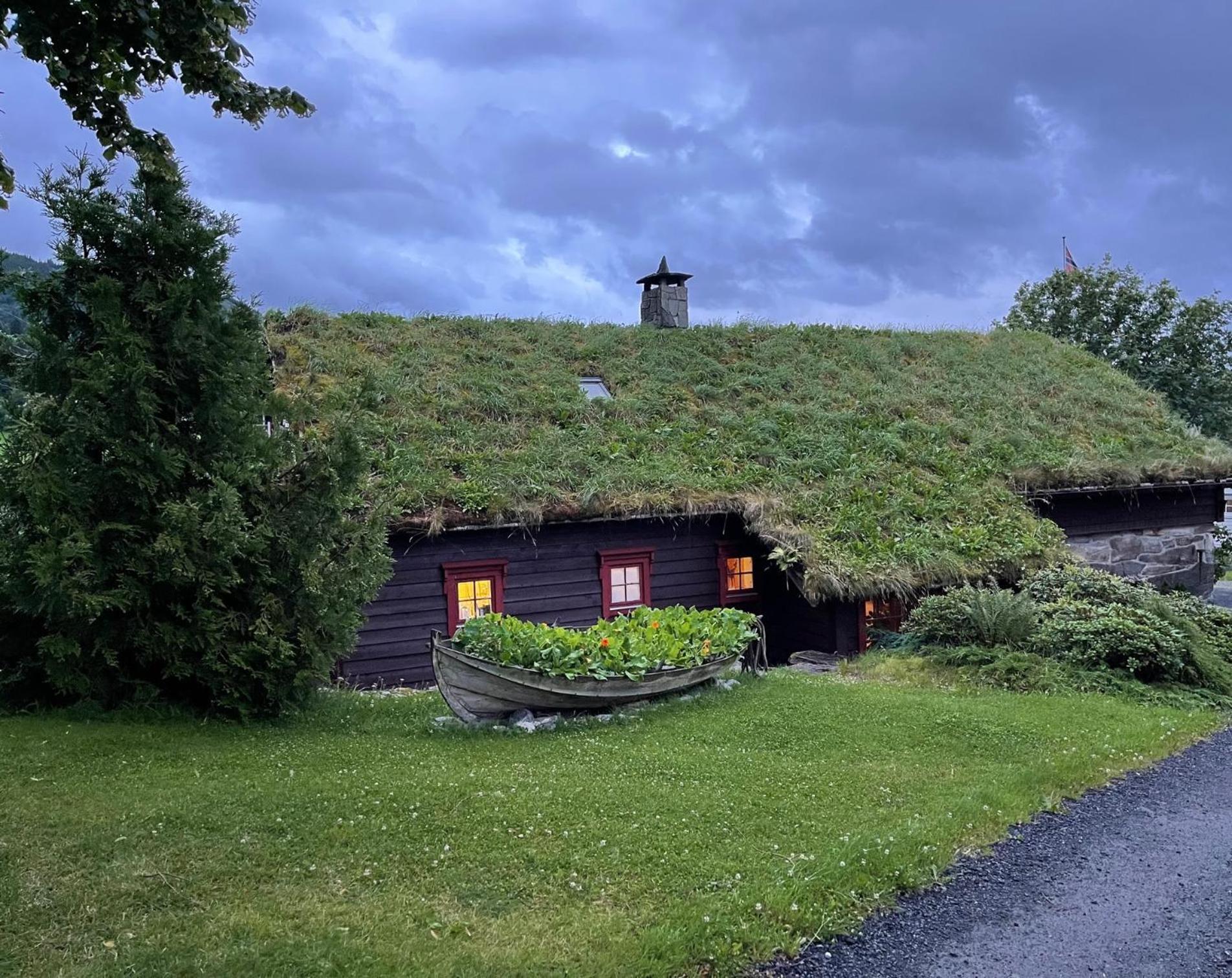 Orheimstunet - Gardsferie For Storfamilien Der Ogsa Hunden Er Velkommen Starheim Esterno foto